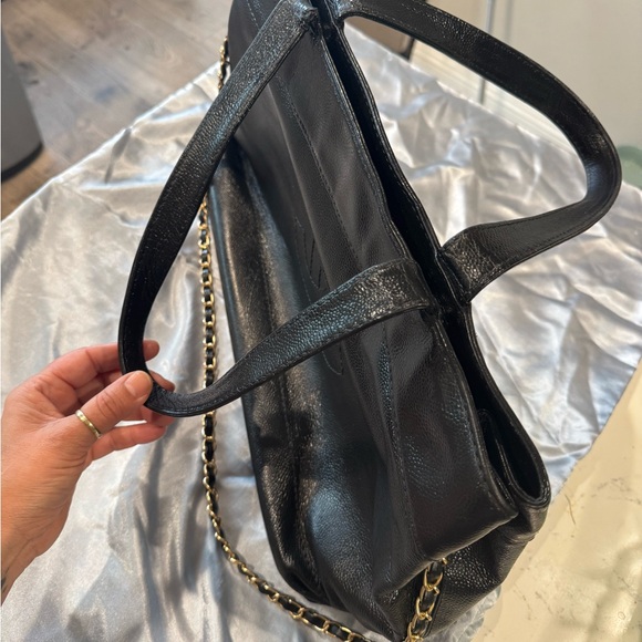 Authentic Chanel Timeless CC Travel Black Leather Women's Tote Bag. - Picture 13 of 16